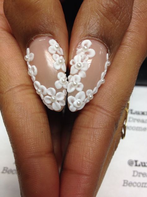 3d Flower Nails, White Nail Art, Office Siren, Oval Nails, 3d Flowers, Gel Nail Art, Flower Nails, French Manicure, Nail Art Designs