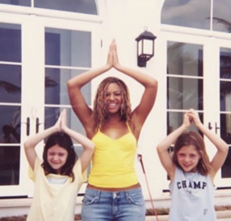 Beyoncé rare Young Beyonce, Beyonce Kids, 2000s Beyonce, Beyonce Knowles Carter, Beyonce Style, Beyonce Queen, Queen Bey, Beyonce Knowles, Beyonce