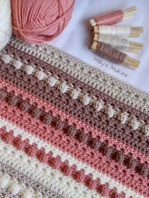 Peaceful Patterns Charming Crochet Blankets Knitting Colour Combinations, Stylecraft Colour Combinations, Stylecraft Special Dk Combinations, Crochet Color Palette, Crochet Color Combinations, Crochet Blanket Colors, Scarf Diy, Yarn Color Combinations, Crochet Fairy