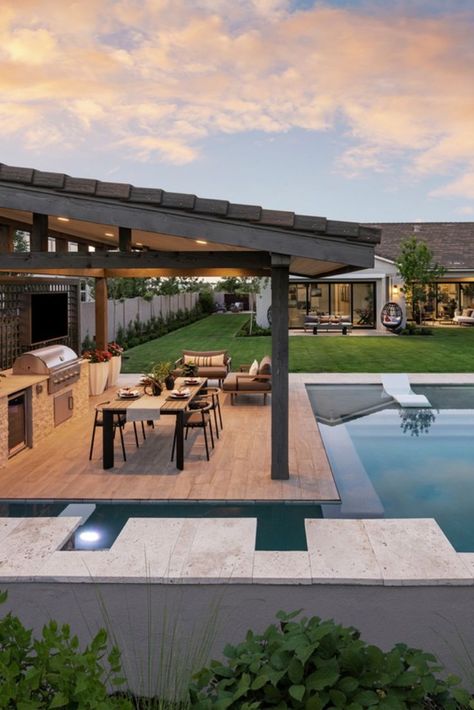 Explore the Rio Verde, a contemporary family style home design in Queen Creek, Arizona. Arizona Backyard, Outdoor Bbq Area, Patio Grande, Pool House Designs, Backyard Layout, Outdoor Patio Designs, Outdoor Kitchen Island, Pool Cabana, Backyard Pavilion