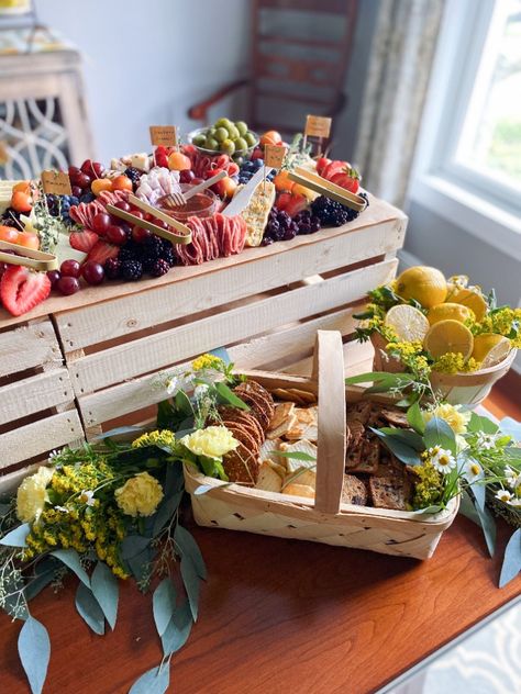 A lemon themed bridal shower grazing table. We used crates as risers and cute baskets for the crackers. Bridal Shower Grazing Table, Italian Picnic, Cute Baskets, Appetizer Display, Lemon Themed Bridal Shower, Cheese Table, Picnic Sandwiches, Appetizers Cheese, Sparkling Cocktail