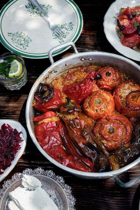 Greek Stuffed Vegetables - Gemista - Summer - Teti's flakes Greek Stuffed Vegetables, Gemista Recipe, Fusion Cooking, Persian Food Iranian Cuisine, Stuffed Vegetables, Cottagecore Food, Iranian Cuisine, Spiced Rice, Greek Restaurants