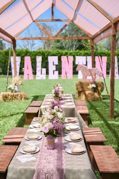 Rustic Cowgirl Birthday Party, Modern Cowgirl Birthday Party, Cowgirl Theme Decorations, Princess Cowgirl Birthday Party, Western Chic Birthday Party, Chic Cowgirl Birthday Party, Girls Cowgirl Birthday Party, Western Girl Party Ideas, Pink Country Party