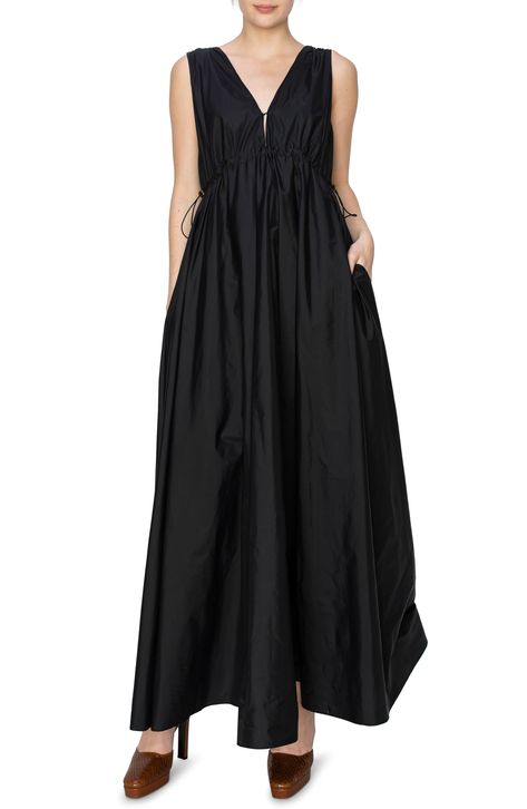 MELLODAY Ruched Maxi Dress available at #Nordstrom Floaty Maxi Dress, Ruched Maxi Dress, Nordstrom Store, Fabric Gifts, Free Fabric, Black Fits, Nordstrom Dresses, Tunic Dress, Dress Making