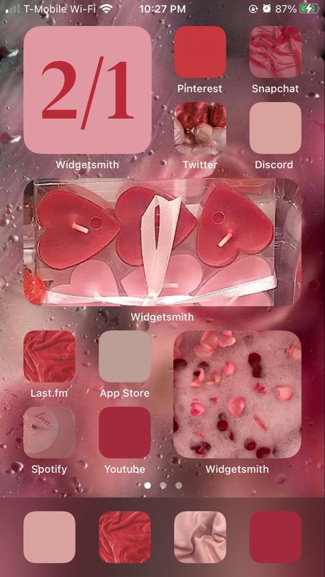 Valentines Ios 16 Wallpaper, Valentines Day Widgets Aesthetic, Valentine’s Day Iphone Layout, Heart Homescreen Layout, Valentine Phone Theme, Valentines Ios Homescreen, Valentine Homescreen, Valentine’s Day Phone Theme, Valentine’s Day Homescreen