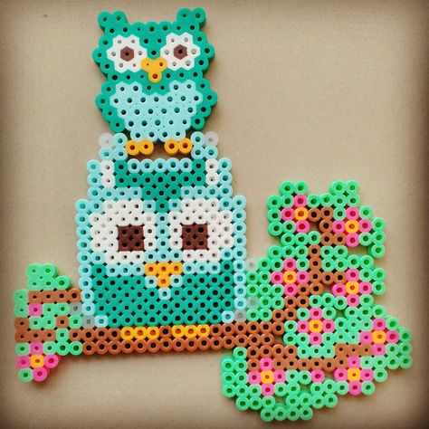 Perler Bead Mobile, Owl Perler Bead Patterns, Minecraft Owl, Owl Perler Beads, Owl Perler, Hanging Birds, Pony Bead Projects, Easy Perler Beads, Perler Designs