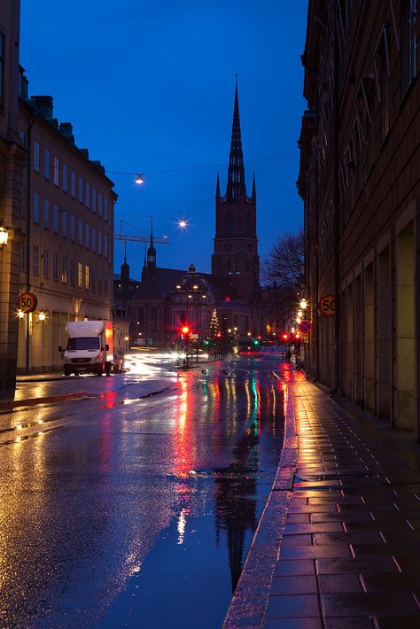 Night Cities, Kingdom Of Sweden, Sweden House, Morning Rain, City Sky, Scandinavian Countries, Nordic Countries, Beautiful Cities, Gothenburg