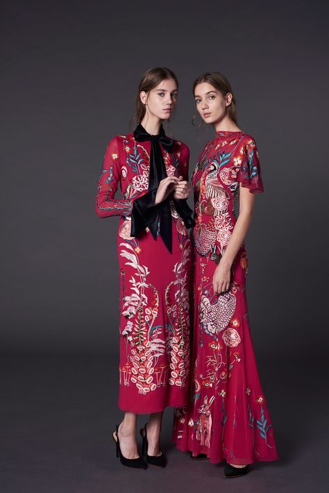 Temperley London - Pre-Fall 2017. ~ MOUTHWATERING❣️❣️❣️➕❣️ Red Dresses, Temperley London, Fall Collection, Fashion 2017, Pre Fall, London Fashion, Moda Fashion, Beautiful Outfits, Runway Fashion