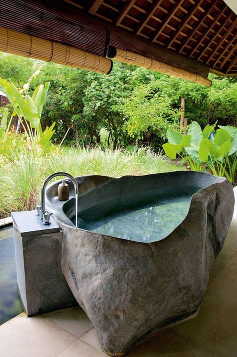 Crafts Quotes, Nails Tools, Soaking Tubs, Outdoor Bathtub, Outdoor Bathroom Design, Outdoor Baths, Stone Bathtub, Outdoor Bath, Outdoor Bathrooms