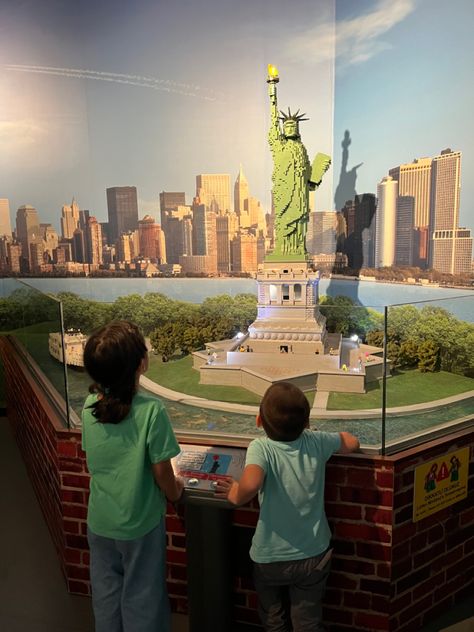 Statue of Liberty with lego Istanbul Tours, The Statue Of Liberty, Statue Of Liberty, Game Art, Istanbul, Lego, Statue, Travel, Art