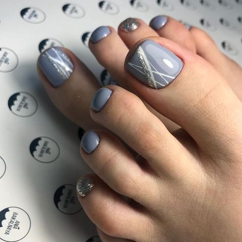 Toes Nail Art, Toenail Art Designs, Pedicure Designs Toenails, French Pedicure, Toe Nail Color, Pretty Toe Nails, Cute Toe Nails, Summer Toe Nails, Pedicure Designs