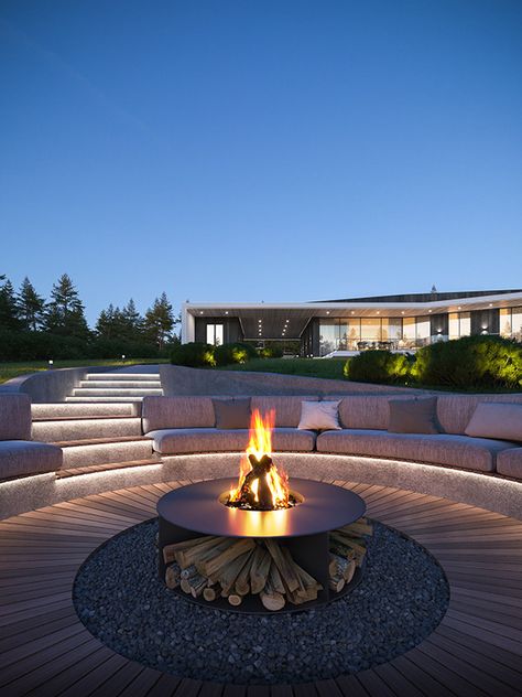 Sala Exterior, In Ground Fire Pit, Modern Brick House, Villa Architecture, Dream Villa, Outside Fire Pits, Outside Seating Area, Fire Pit Landscaping, Bbq Grill Design