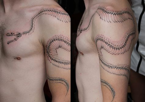 Python Skeleton, Snake Skeleton Tattoo, Snake Skeleton, Tattoo Snake, Skeleton Tattoo, Bone Tattoos, Skeleton Tattoos, Logo Idea, Badass Tattoos