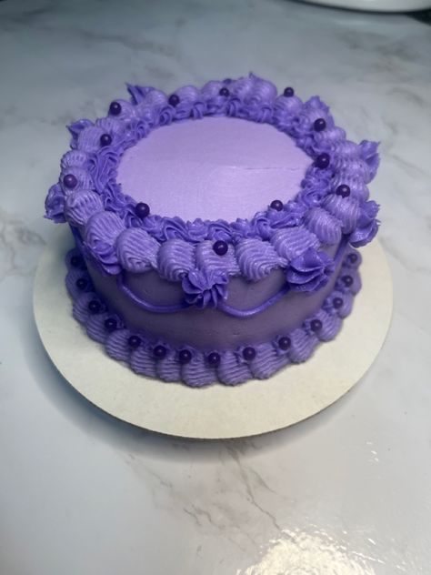 Purple monocromatic bento cake Bento Cake, Round Cakes, Violet, Cake, Purple, Birthday, Quick Saves, Black