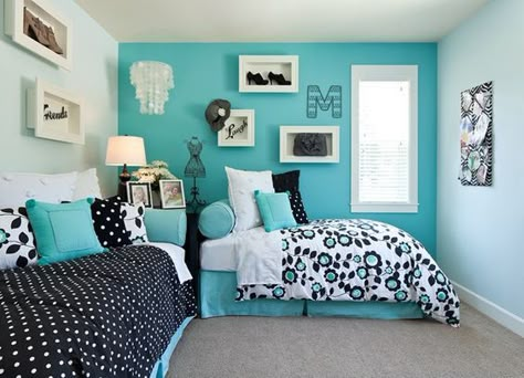 Turquoise Teen Bedroom, Aqua Interior, Aqua Bedrooms, Bedding Green, Theatrical Scenery, Girls Bedroom Paint, Turquoise Room, Bedroom Turquoise, Girls Room Design