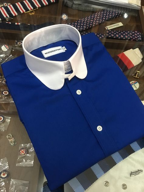 Tab Collar Shirt Men, Supreme Clothing Menswear, Dark Blue Dress Shirt, Mens Fashion Dress Shirts, Mens Dress Slacks, Mod Clothing, Shirt Collars, Bespoke Shirts, Stylish Shirts Men