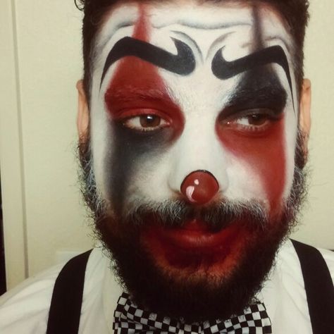 Clown makeup Clown Makeup Men Beard, Bearded Clown Makeup, Black And White Clown Makeup Men, Clown Makeup With Beard, Killer Clown Makeup Male, Jester Makeup For Men, Mens Clown Makeup, Men Clown Makeup, Halloween Makeup Men Beard