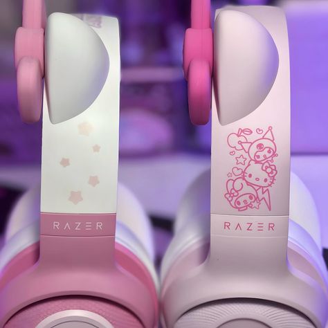 Another look at the new Kraken Kitty V2 BT headset from @razer 💗🎧 Their new Hello Kitty and Friends collection is what dreams are made of ✨☁️ ཐི♡ཋྀ #razer #razerhellokitty #razergaming #razerkraken #razerchroma #hellokittyaddict #hellokittylovers #hellokittycollection #hellokittystuff #hellokittyaesthetic #hellokittycollector #hellokittyfan #hellokittyfans #hellokittylove #hellokittysanrio #sanrio #sanriocore #sanrioaesthetic #sanriocharacters #sanriolover #sanriocollection #sanriocollect... Hello Kitty Razor Headset, Hello Kitty Games, Razer Gaming, Hello Kitty Aesthetic, Hello Kitty And Friends, Hello Kitty Collection, Sanrio Characters, Kraken, Christmas Wishlist