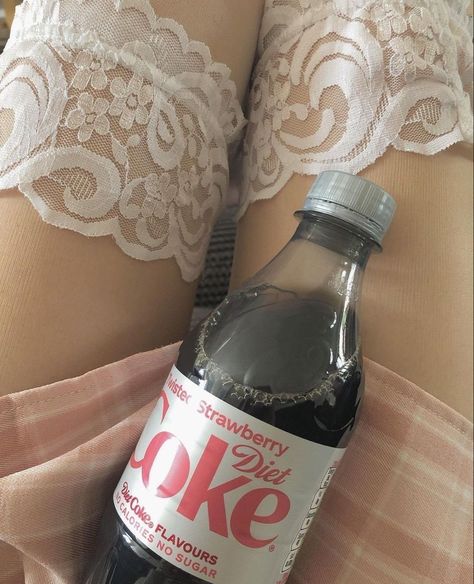 Coquette Diet, Americana Aesthetic, Cherry Cola, Sofia Coppola, Rose Pastel, Vintage Americana, Diet Coke, Be My Baby, Doll Parts