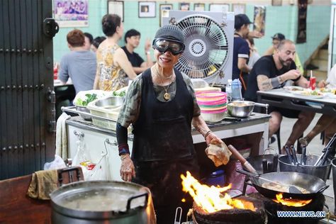 Best Ramen In Tokyo, Jay Fai, Tokyo Street Food, Korea Street Food, Street Food Thailand, Matcha Japan, Philippines Food, Japanese Street Food, Asian Street Food