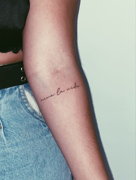 Viva La Vita Tattoo, Coldplay Inspired Tattoo, Live A Little Tattoo, Just Live Tattoo, Spain Tattoos Ideas, Viva La Vida Tattoo, Coldplay Tattoo, Spain Tattoo, Good Vibes Tattoo