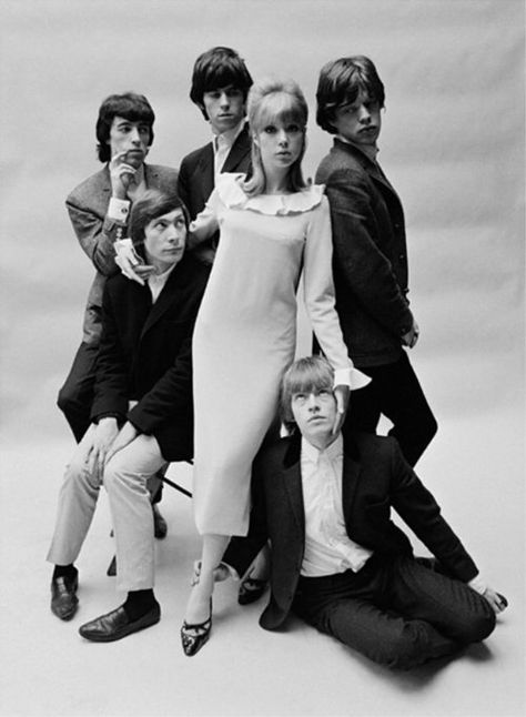 Pattie Boyd and the Rolling Stones, 1964. Patti Boyd, Patti Hansen, Pattie Boyd, Rollin Stones, Marianne Faithfull, Mary Quant, Charlie Watts, Swinging Sixties, British Invasion