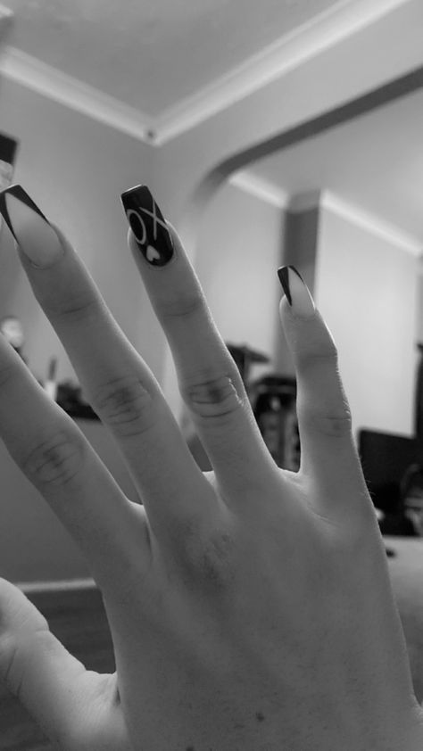 xonails The Weeknd Nails, Nail Inspo Coffin, Xo The Weeknd, 2023 Nails, Hairdos For Curly Hair, Acrylic Nails Coffin Short, Acrylic Nails Coffin, Best Acrylic Nails, Cute Acrylic Nails