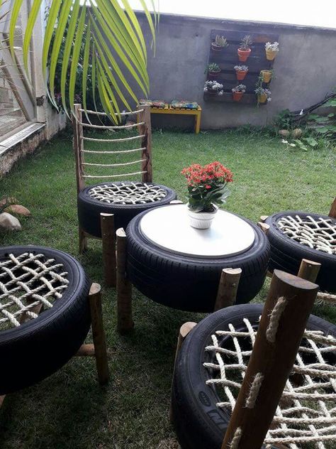 Hotel Room Luggage Rack, Kursi Ban, Outdoor Restaurant Patio, Diy Rocking Chair, Metal Luggage, Tire Furniture, Backyard Creations, Tire Garden, Tyres Recycle