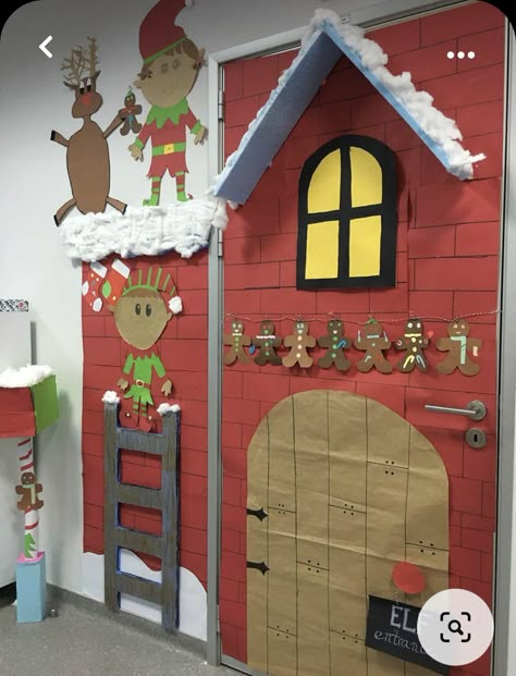 Door Decorations For School Christmas, Northpole Christmas Theme, School Gingerbread Decorations, Preschool Christmas Decorations Classroom, Christmas Doors For School, Classroom Door Decorations Christmas, Christmas School Door, Christmas Door Decorating Contest School, Christmas Door Decorations For School