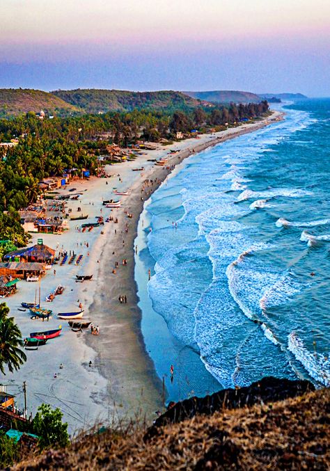 Arambol Weather In India, Goa India, Visit India, Famous Beaches, Hidden Places, India Tour, Beach Beauty, Beaches In The World, Tourist Places