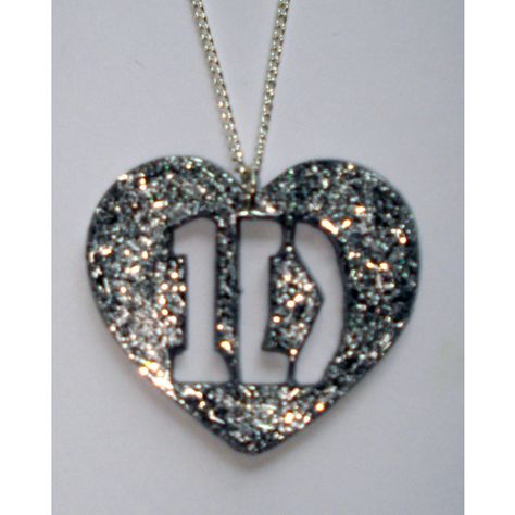 Silver glitter One Direction 1D heart necklace ($10) ❤ liked on Polyvore One Direction Jewelry, One Direction Necklace, One Direction Accessories, 1d Merch, One Direction Lockscreen, Silver Heart Jewelry, One Direction Outfits, One Direction Shirts, Glitter Necklace