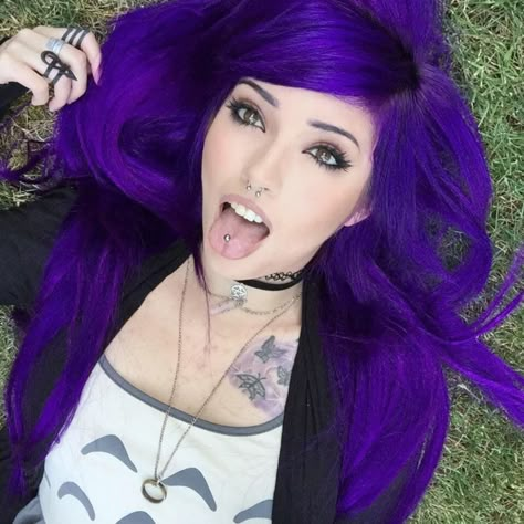 Fete Emo, Leda Muir, Arctic Fox Hair Color, Scene Girl, Lilac Hair, Emo Hair, Bright Hair, Scene Hair, Hair Colours