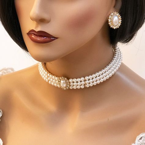 Bridal jewelry set, Bridal choker necklace earrings, Wedding choker, white Victorian pearl jewelry set, bridesmaid jewelry, choker set by GlamDuchess on Etsy Luxury Pearl Necklace, Luxury Pearl Jewelry, Bride Pearl Necklace, Bridal Choker Necklace, 1940s Jewelry, Pearl Jewelry Set, White Victorian, Evening Jewelry, Bridal Choker