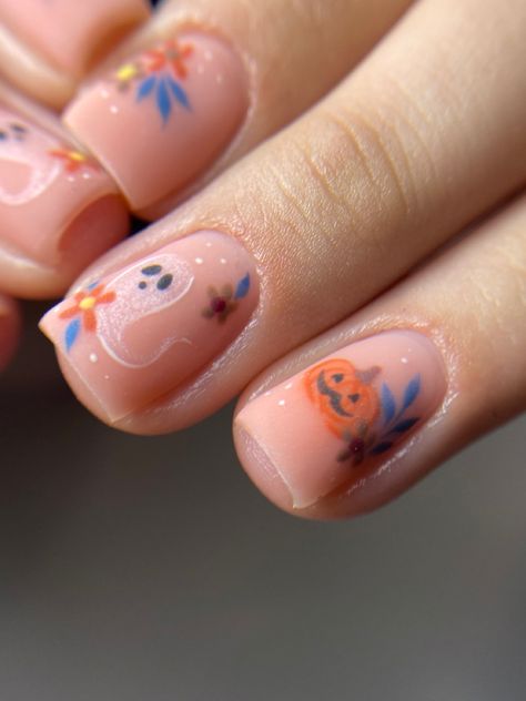 Matte, Ghost & Pumpkin nail art design - blue leaves Floral Ghost Nails, Grad Nails, Ghost Nails, Pumpkin Nail, Pumpkin Nail Art, Spooky Nails, Pumpkin Nails, Nice Nails, Halloween Nail