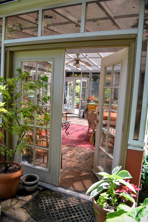 Enter the solarium/catio Outdoor Cat Enclosure, Outdoor Cat, Cat Enclosure, Interesting Buildings, Outdoor Cats, Decks And Porches, Pet Stuff, Green House, Outdoor Ideas