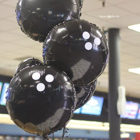 Bowling parties are pretty popular these days and if you find yourself getting ready to throw a bowling birthday party as well, you are going to want to see all the fun stuff Oriental Trading has to make your party perfect! My son wanted to go bowling for his 6th birthday and asked if we … Bowling Birthday Party Favors, Kids Bowling Party, Bowling Party Themes, Bowling Party Decorations, Bowling Party Favors, Bowling Mom, Bowling Cake, Girls Bowling, Kids Bowling