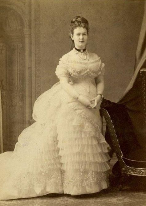 1870s Hair, Medieval Russia, 1879 Fashion, Maria Pavlovna, 1870s Dress, Worth Dresses, 1870s Fashion, 1880s Fashion, Alexandra Feodorovna