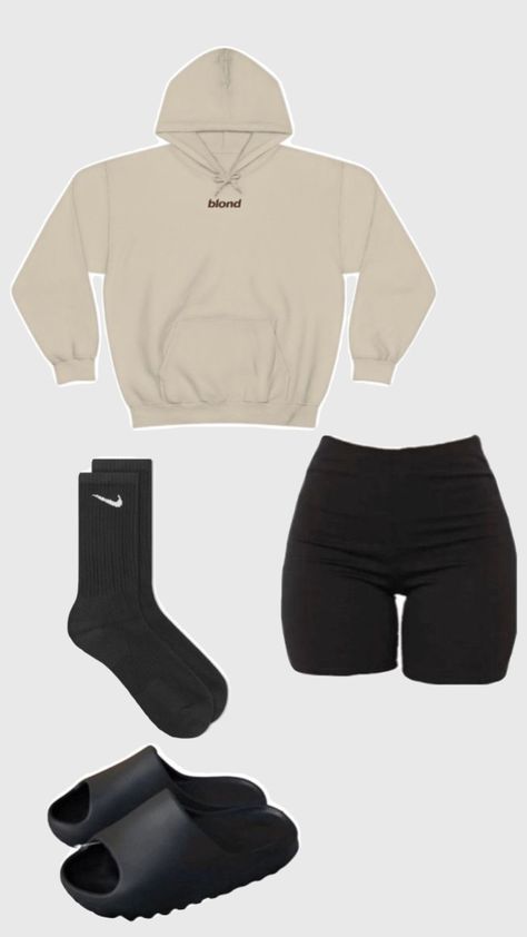 Outfit Idea With Shorts, Nike Slides Outfit Women, Black Nike Pro Shorts Outfit, Chill Outfits Shorts, Shorts And Hoodie Outfit Lazy, Chill Style Outfits, Cute Nike Shorts Outfits, Chill Girl Outfits, Black Shorts Outfit Black Women