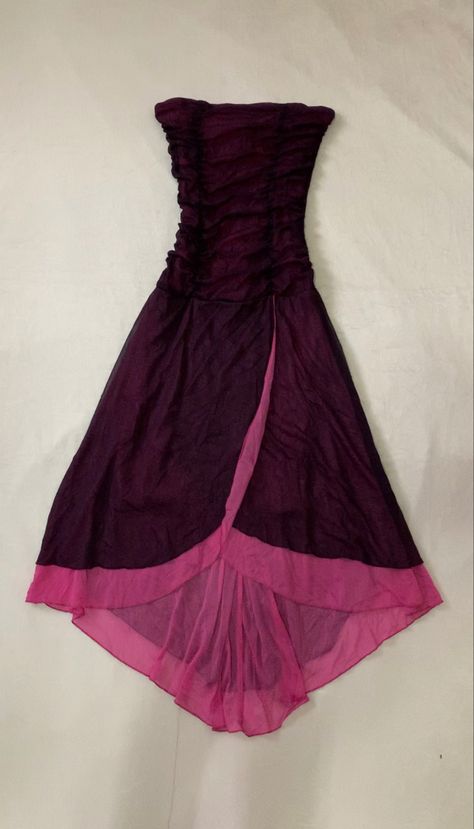 2000s Hoco Dress, 90s Homecoming Dresses, Purple Dress Aesthetic, Early 2000s Dresses, Y2k Prom Dress, 2000s Dress, Bat Mitzvah Dresses, Ruffle Prom Dress, Y2k Dresses