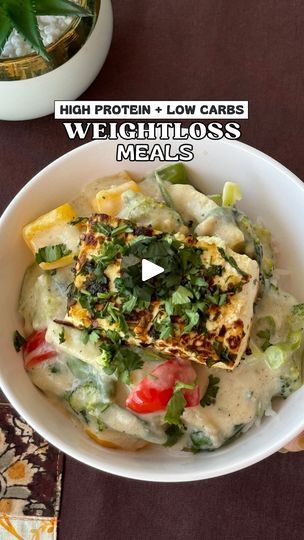 363K views · 9.4K reactions | WEIGHTLOSS YUMMY MEALS 
> Recipe-7 <
HEALTHY PANEER STEAK BOWL🥗

Indulge in the goodness of Weight Loss Paneer Steak Bowl: Paneer perfection meets oats flour goodness, complemented by the richness of coconut milk and a medley of veggies and spices. Loaded with essential nutrients, enhances satiety, Boosts metabolism, supports muscle health. A tasty blend designed to nourish your body and elevate your well-being! 🌱🌟

Recipe : 

Take 1 Tsp Chilli flakes
Add 1 Tsp Oregano
Add 1 Tsp Salt
Add Coriander leaves
Add 1 Tsp Olive oil
Slit panner on one side
Now, In a pan add 2 Tsp Ghee 
Add Chopped Garlic
Add Dry Red Chilli
Add 2 Tbsp Oats flour
Add 2 cups Coconut milk
Add colourful veggies & Spinach 
Add Salt & Black Pepper 
And, let it cook for 5-7 min
Now, In a bo Paneer Steak, Steak Bowl, Oats Flour, Yummy Meals, Paneer Recipes, Healthy Homemade Recipes, Nourish Your Body, Coriander Leaves, Chilli Flakes