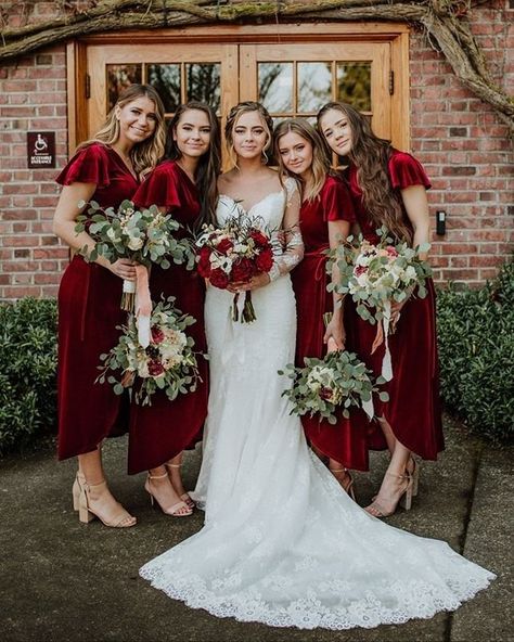 Velvet bridesmaid dresses - winter bridesmaid dresses - red bridesmaid dresses {Dima Feytser} Cheap Bridesmaid Dresses Online, Winter Bridesmaids, Tea Length Bridesmaid Dresses, Winter Bridesmaid Dresses, Red Mermaid, Burgundy Bridesmaid, Boda Mexicana, Wedding Dress Guide, Red Bridesmaids