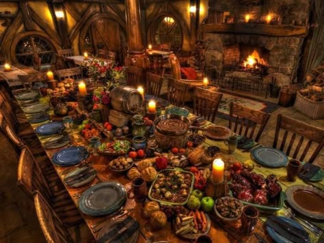 Wedding Feast Table, Medieval Feast Table, Witch Restaurant, Hobbit Dinner Party, Lotr Food, Medieval Dinner, Viking Feast, Feast Table, Hobbit Birthday