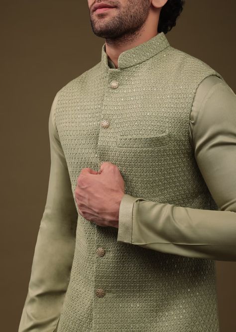 Wedding Dresses Ideas For Men, Mens Mehandi Outfit, Mehendi Outfits For Men Green, Mehendi Dress For Men, Pathani With Jacket For Men, Mehndi Groom Outfit, Pista Colour Kurta For Men, Mehndi Boys Dressing, Mehendi Outfits Men