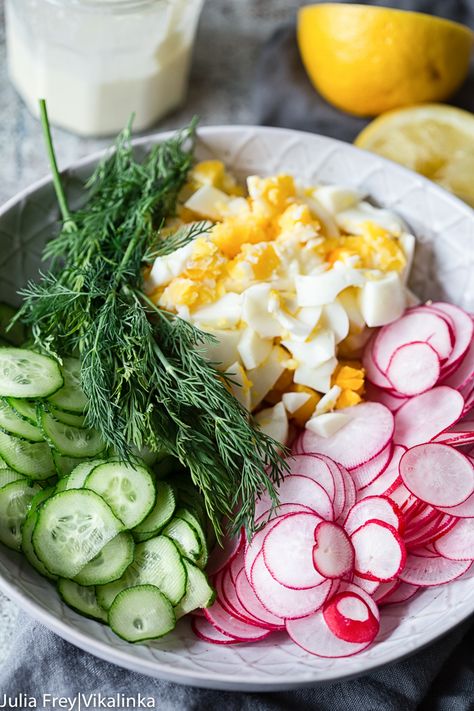 Creamy Dill Cucumber, Radish and Egg Salad Dill Cucumber, Cocktail Garden, Radish Recipes, Creamy Cucumber Salad, Creamy Cucumbers, Yogurt Dressing, Lettuce Salad, Garden Recipes, Egg Salad