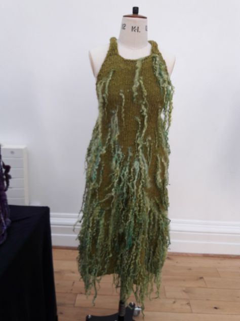 Seaweed Outfit, Algae Costume, Seaweed Costume, Seaweed Dress, Seaweed Clothes, Fabric Seaweed Diy, Seaweed Mermaid, Tulle Costumes, Seaweed Fabric