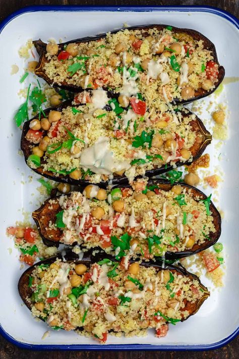 Vegan Eggplant Recipes, Mediterranean Vegan, Vegan Mediterranean, Aubergine Recipe, Eggplant Recipes Easy, Vegan Eggplant, Stuffed Eggplant, Eggplant Recipe, The Mediterranean Dish