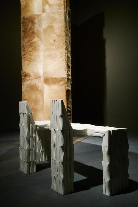 Rick Owens fans got decked out to check out the designer’s bone benches and fur obelisks at LA MOCA. Avant Garde Interior Design, Rick Owens Furniture, Style Rick Owens, Black Pegasus, Z Chair, Sebastian Gunawan, Furniture Exhibition, Vincenzo De Cotiis, Wes Gordon