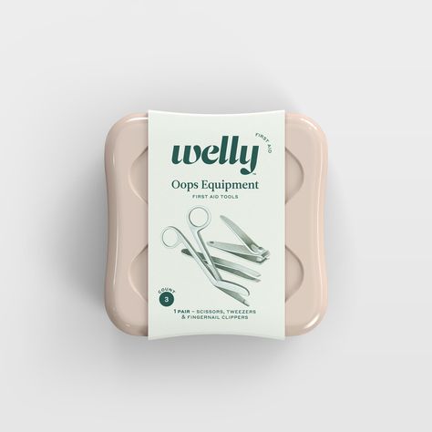 Welly First Aid on Packaging of the World - Creative Package Design Gallery Medicine Cabinet Organization, Fingernail Clippers, Anti Itch Cream, Nutrition Branding, Best Stocking Stuffers, Tin Containers, First Aid Supplies, Aid Kit, Cabinets Organization