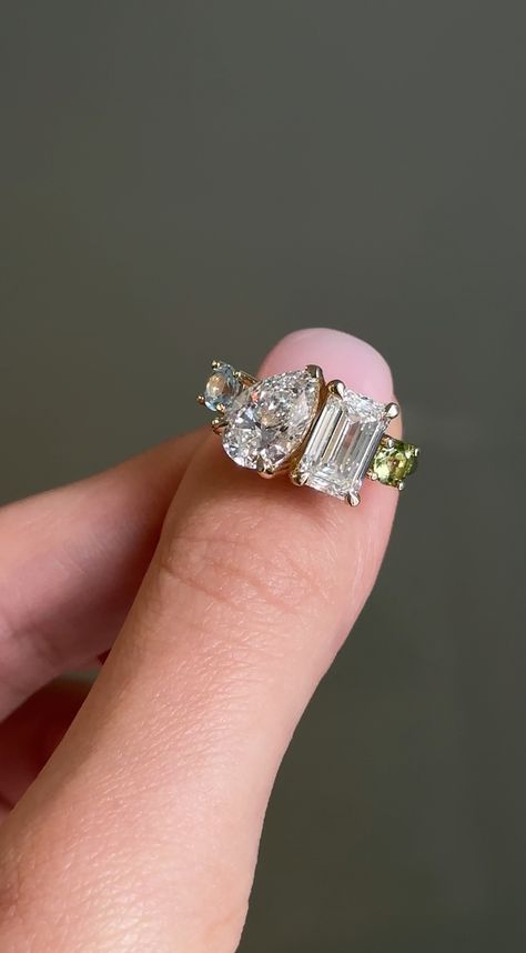 Two stone ring "You&me" with birthstones , beautiful pear and emerald cut diamonds Toi Et Moi Oval And Emerald, Dual Diamond Engagement Ring, 2 Stone Wedding Ring, Two Diamond Ring, Family Engagement Ring, Double Stone Engagement Ring, Two Stone Engagement Ring, Two Stone Ring, Stone Engagement Rings