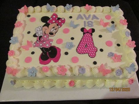 Mini Mouse birthday cake Minnie Mouse Cake Sheet, Minnie Mouse Sheet Cake, Mini Mouse Birthday Cake, Square Birthday Cake, Shower Snacks, Mouse Birthday Cake, Minnie Mouse Birthday Party Decorations, Baby Shower Snacks, Minnie Mouse Birthday Invitations